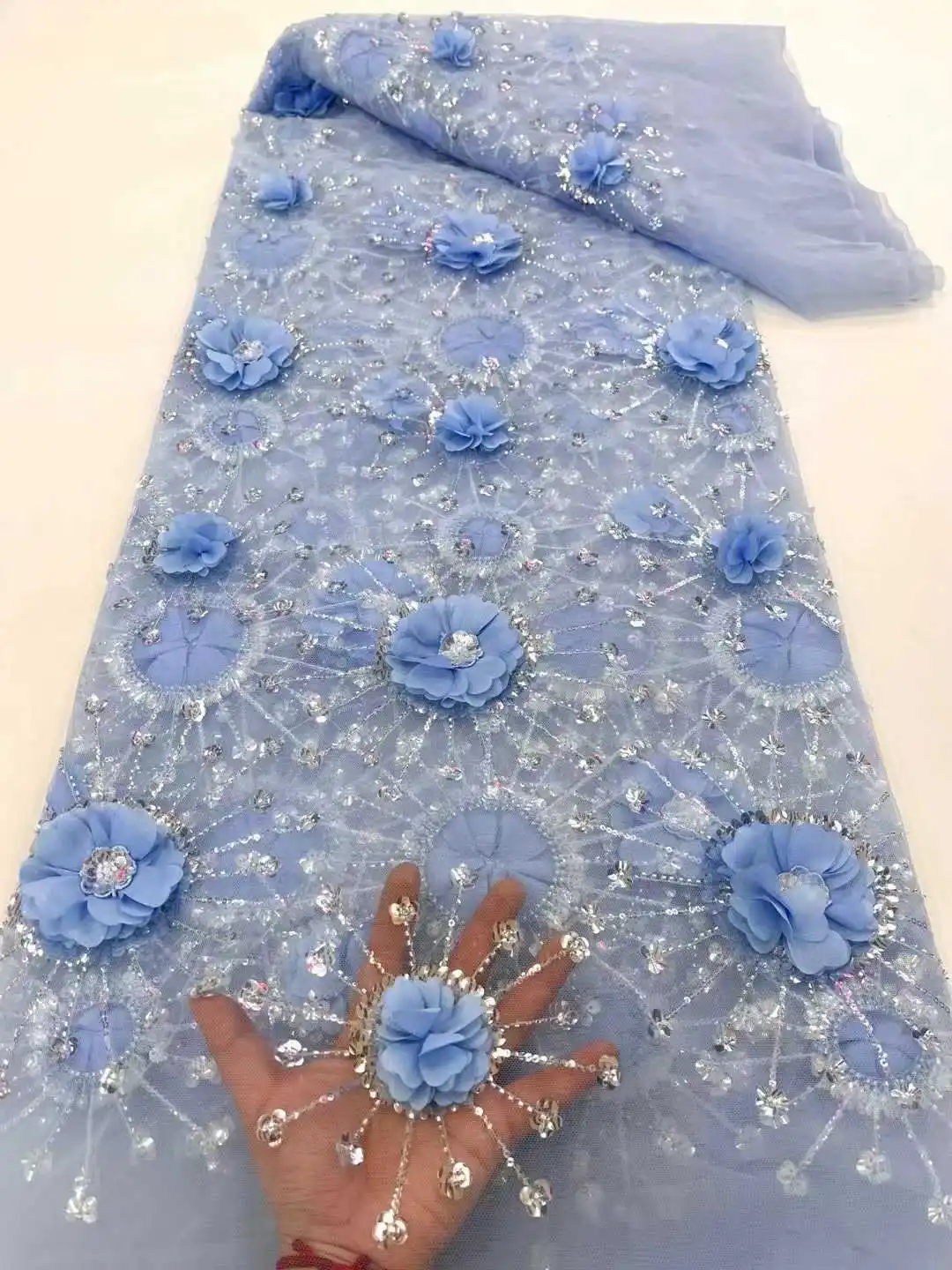 アフリカの3Dフラワーファブリック、5ヤード、高品質スパンコール刺繍入りフランスナイジェリアビーズネットレース生地、結婚式パーティー用