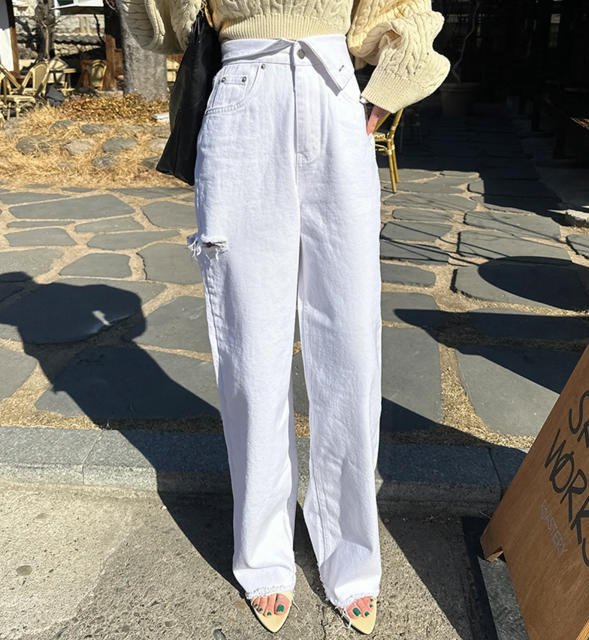 Jeans da donna retrò a vita alta con orlo sfilacciato Pantaloni lunghi a gamba dritta Design Waed Jeans denim casual alla moda dimagranti