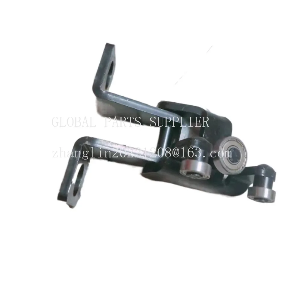 1pc Track bearing Excavator door lock pulley For Komatsu PC35/50/75/78/128/228UU/US Bearing Tracks Pulley
