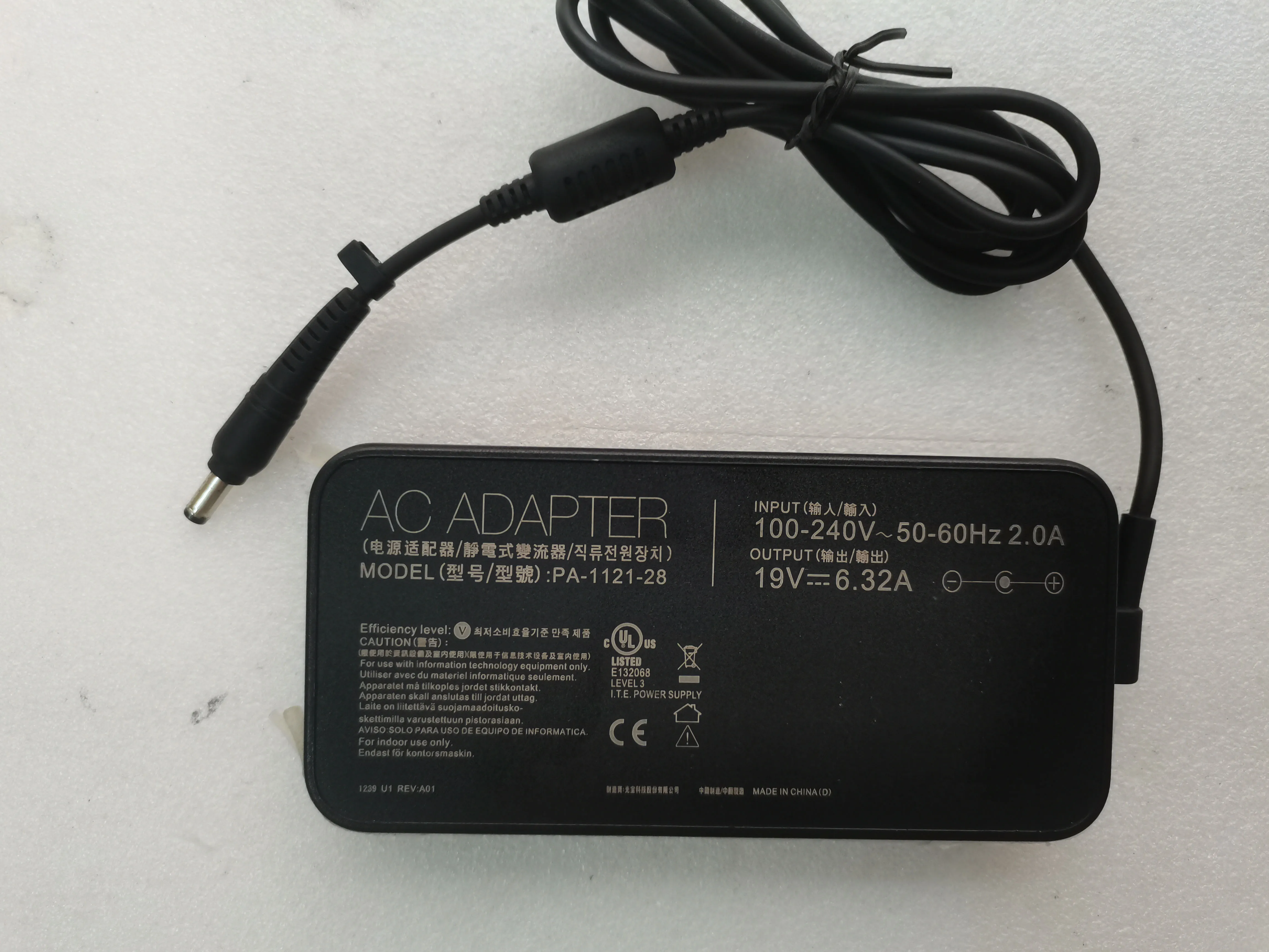 

Genuine 19V 6.32A 5.5mm*2.5mm Power supply 120W PA-1121-28 RE:A01 For ASUS VivoMini VC66-C2 PC