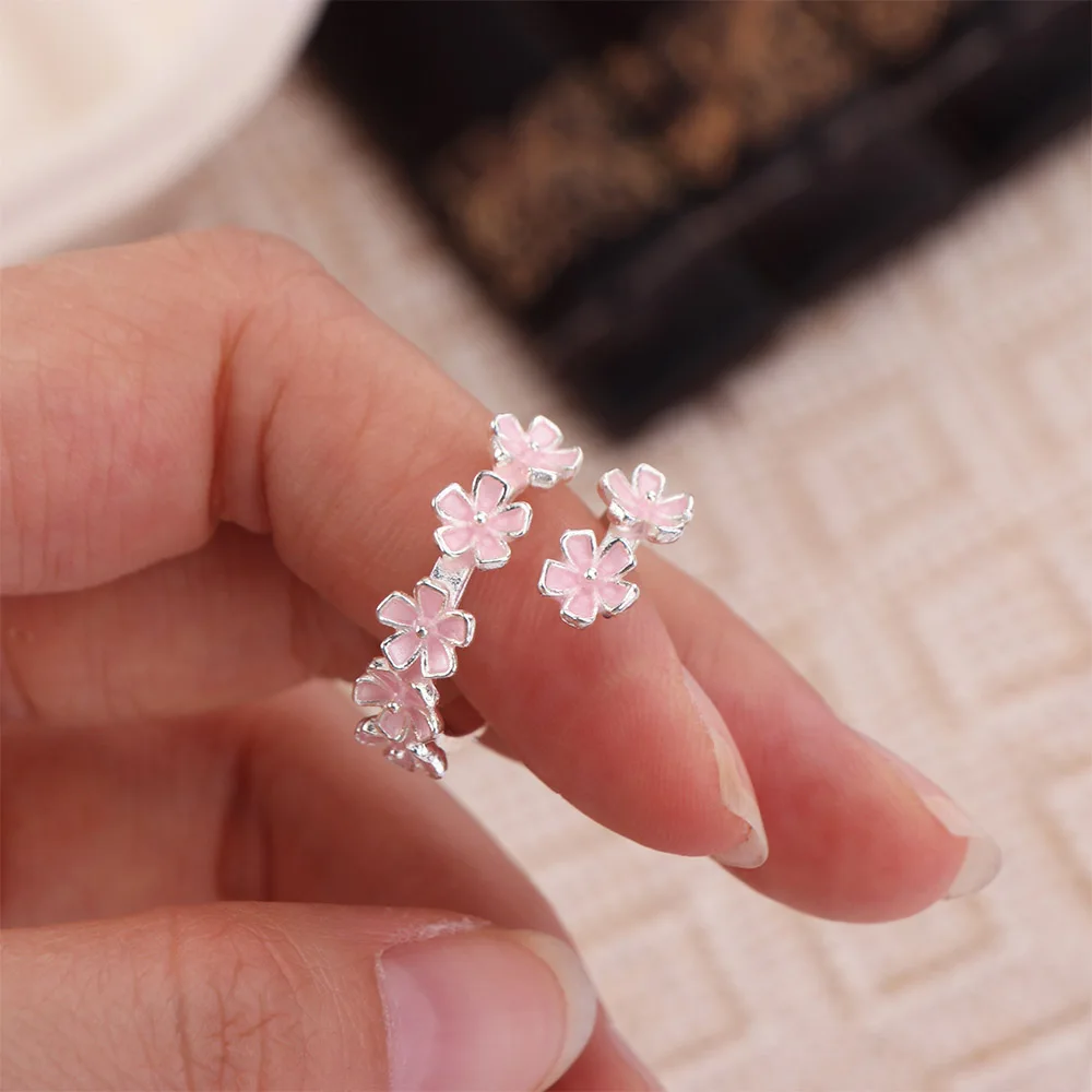 Sweet Pink Cherry Blossom Ring Drop Oil Design Three Flower Open Adjustable Ring Niche Design Dainty Flower Bracelet Gift
