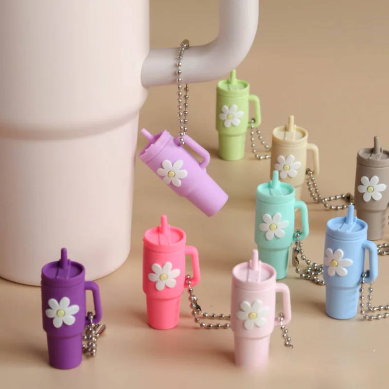 Water Cup Cute Milk Tea Shaped  Keychain Pendant Insulated Cup Hanging Decoration Keychain Knapsack Small Flower Hangings Chain