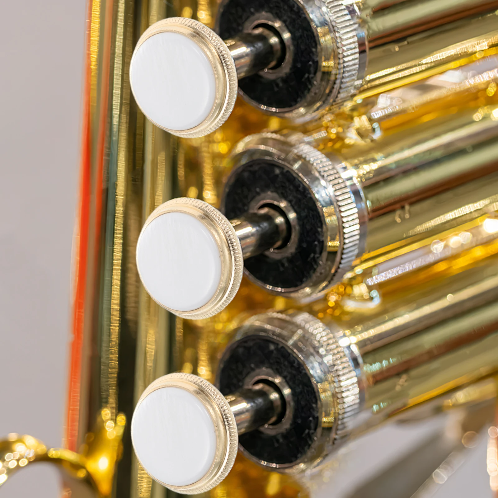 

3Pcs Trumpet Valve Caps Replacement Metal Finger Buttons Shell Inlay Trumpet Key Parts Valve Covers Musical Accessories