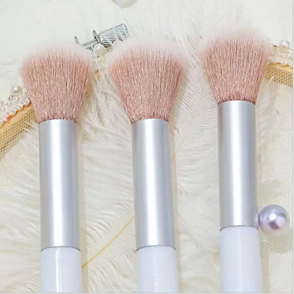 선물용 인조 섬유 파우더 블러셔 브러쉬 흰색 손잡이 플라스틱 하이라이트 브러쉬 파우더 브러쉬
