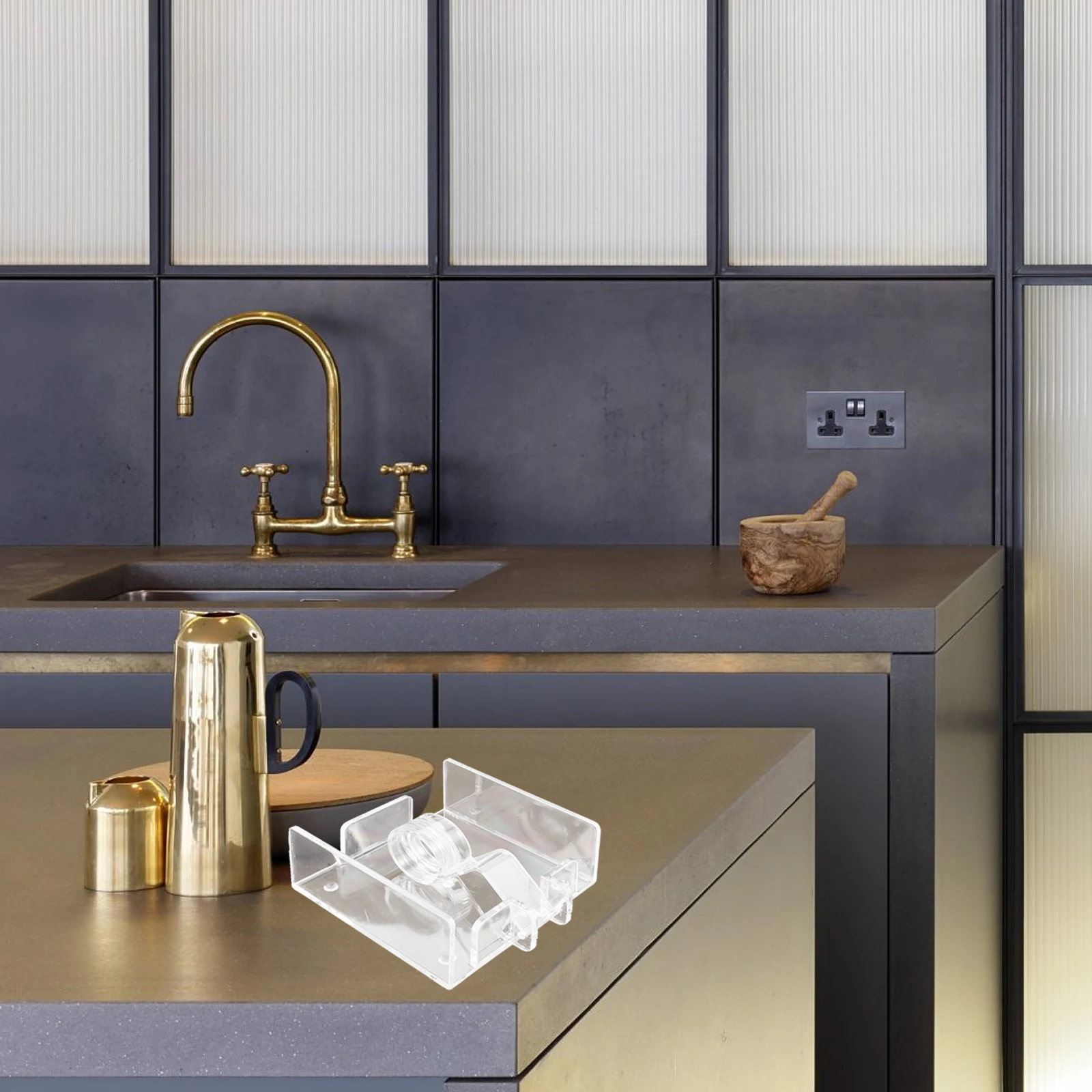 

Acrylic Napkin Holder Square Transparent Box for Home Hotel Cafe Restaurant Multifunctional Napkin Storage