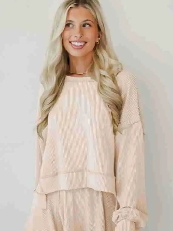 ชุดกระโปรงสั้นของผู้หญิงหลวมแฟชั่นหรูหราสลิมฟิตแขนยาวเอวสูงรอบคอกระโปรงมินิชุดสองชิ้น