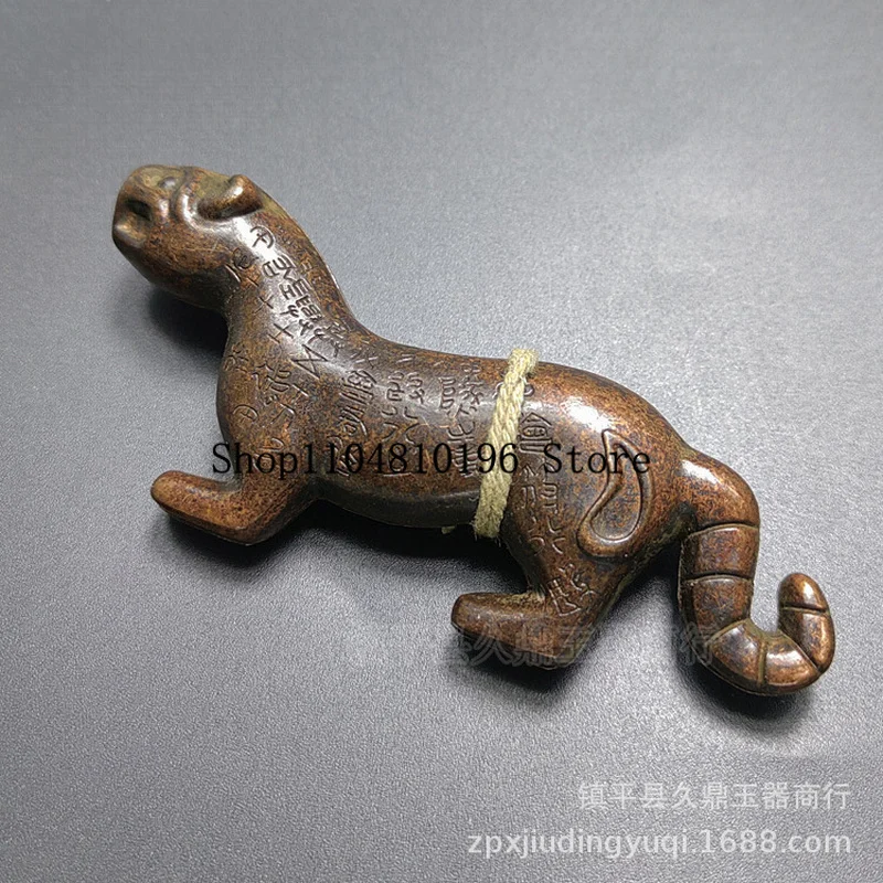 Antique bronze tiger talisman ornament, collectible antique, miscellaneous brassware, tiger talisman handicraft, decorative piec
