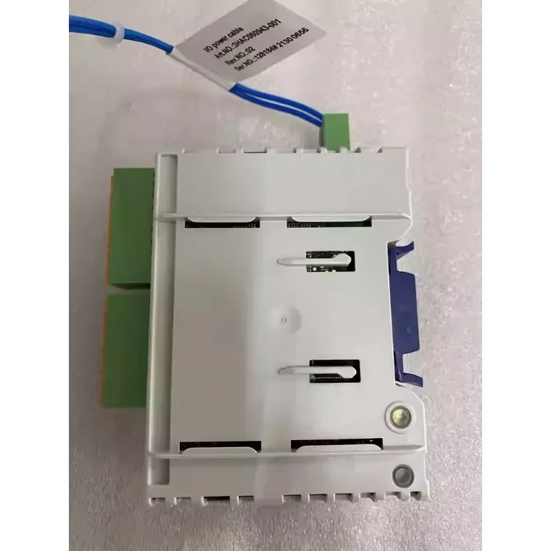 Modulo per Robot IO 3HAC 058663 -001, DSQC1030