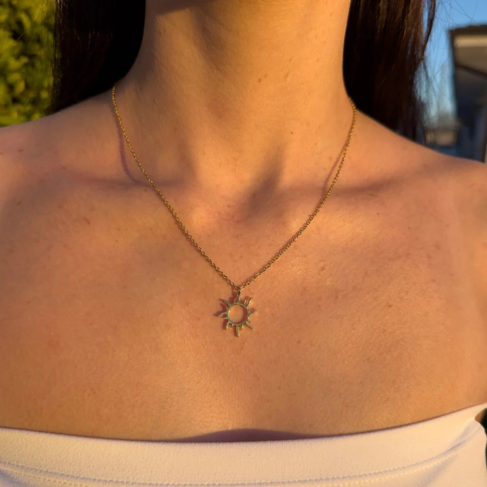 Necklace Bohemian style women's item - minimalist and exquisite pendant necklace as a gift for her