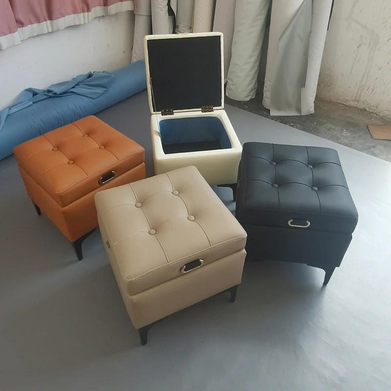 Storage stools can be used to change shoes and stools at the entrance of the house, and the home is a light luxury style small