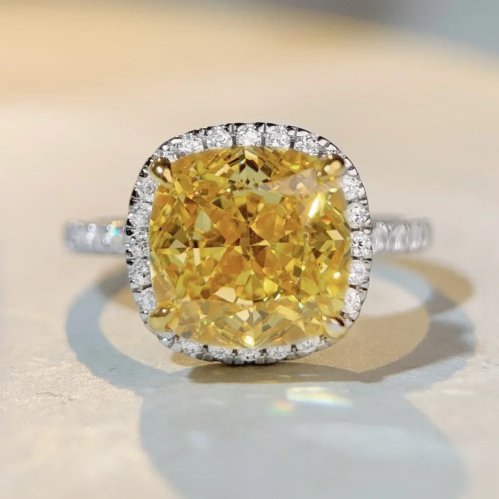 Nexil Jewelry  Luxury Solid Platinum PT950 yellow Emerald Green Pink Women's Full Diamond Square Diamond Ring 5 karat Moissanite