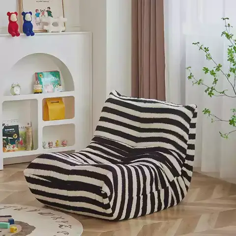 Caterpillar 게으른 소파는 다다미 침대, 침실 작은 소파, 레저 소파 의자, 발코니 싱글 라운지 의자에 누워서 잠을 잘 수 있습니다. Caterpillar 게으른 소파는 다다미 침대, 침실 작은 소파, 레저 소파 의자, 발코니 싱글 라운지 의자에 누워서 잠을 잘 수 있습니다.
