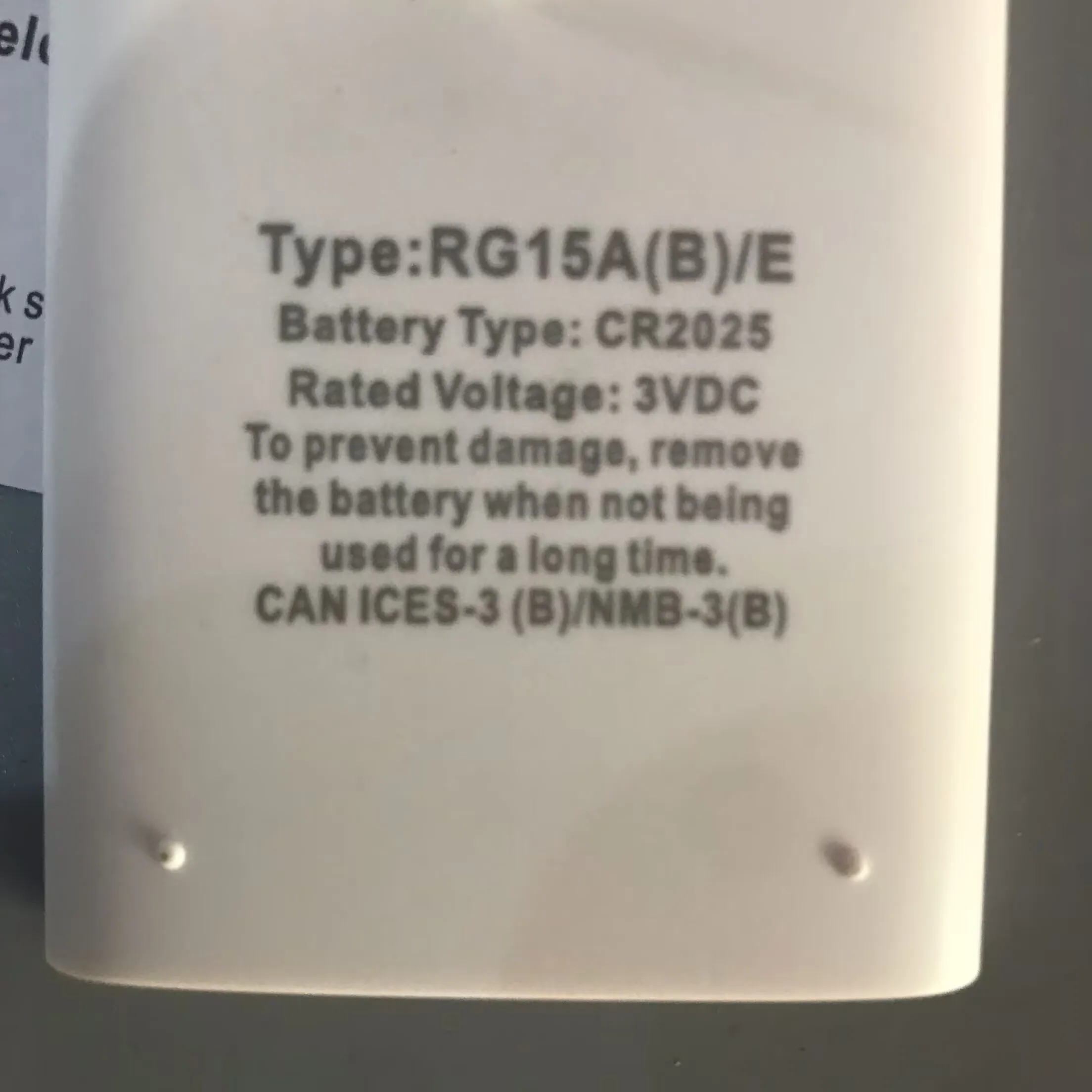 Original air conditioner remote control RG15A(B)/E for Midea air conditioners, with timer and sleep speed function.