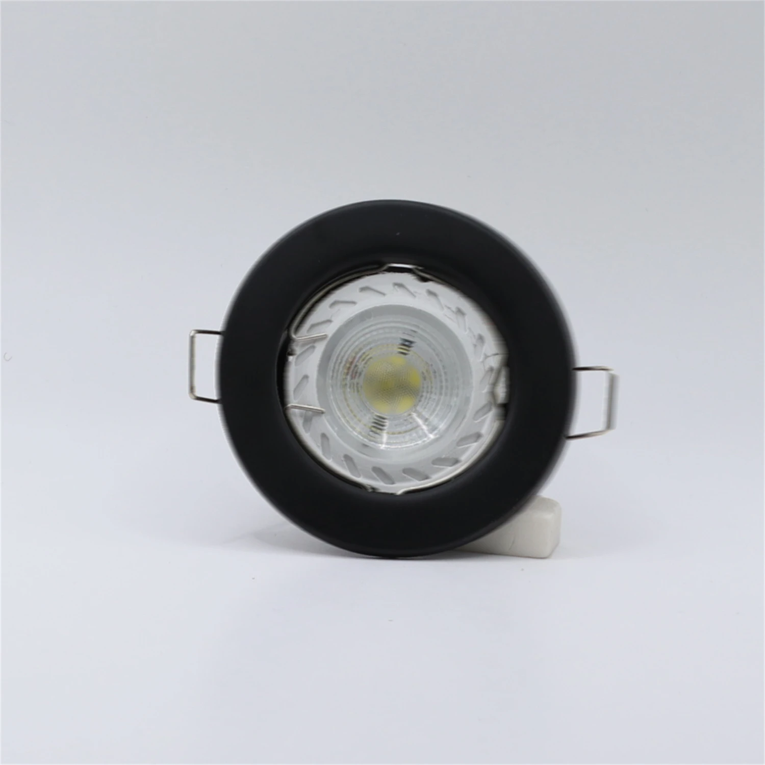 Uitgesneden Gat 60Mm Gu10 Montagearmatuur Frame-Metaal Wit Zwart Rond Verzonken Lichtclip