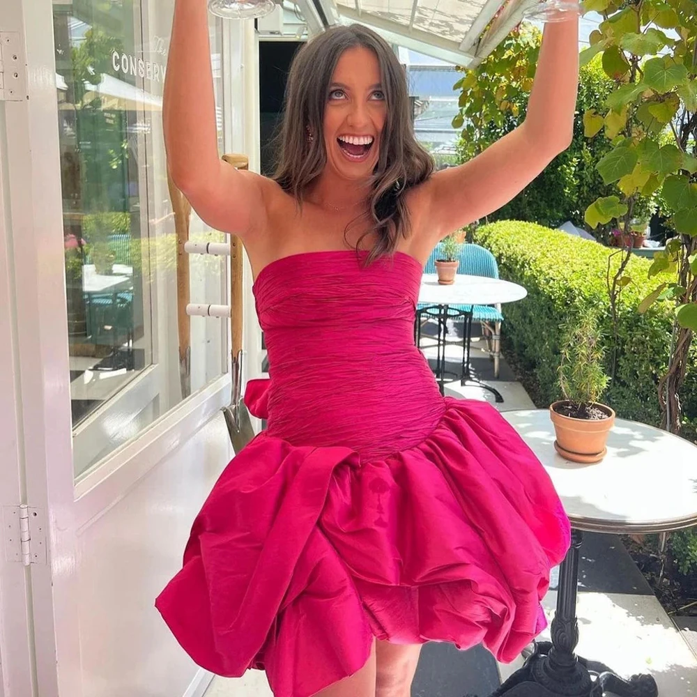 

Cute Pleated Taffeta Short Party Dresses Women Strapless Bubble Skirt Fuchsia Birthday Dress with Bow Custom Mini Prom Gowns