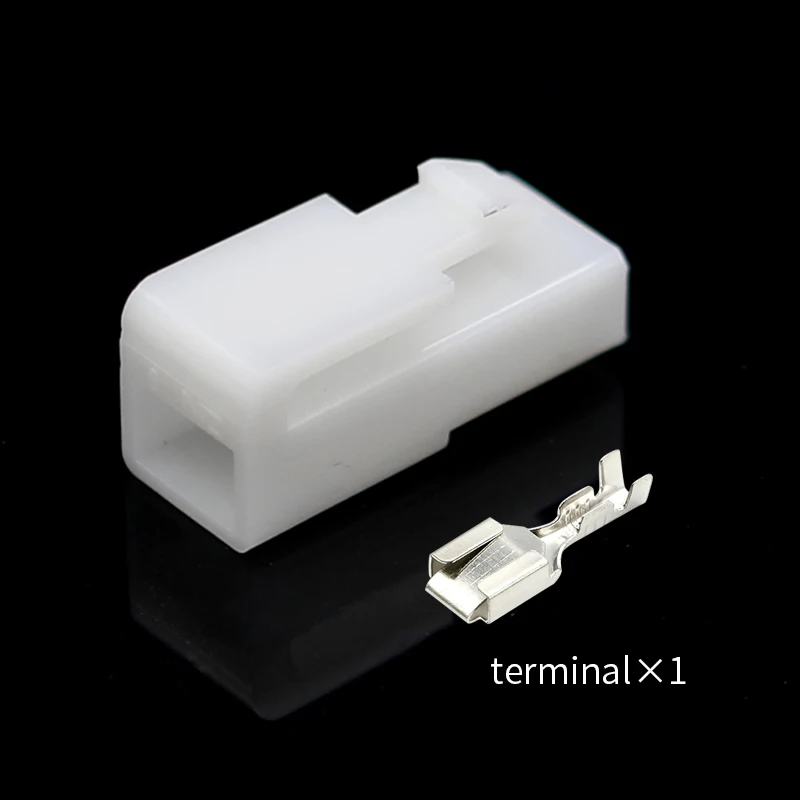 Konektor otomotif DJ7011-6.3-21 Seri 6.3, konektor harness kabel 1 lubang, kepala betina