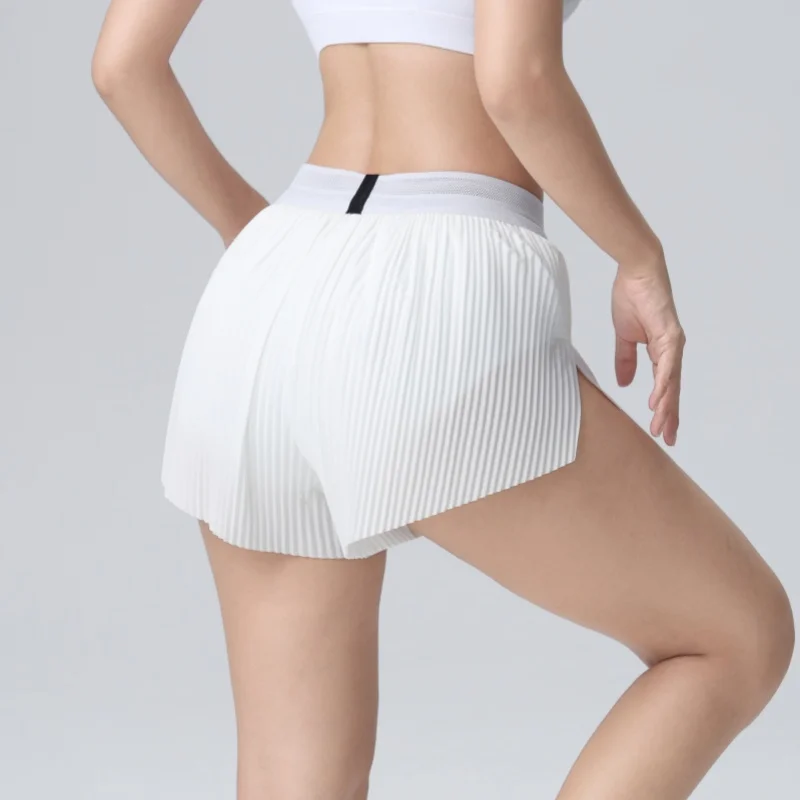 Sommer-Fitness-Sportshorts für Damen, Hochgeschnittene Nylon-Shorts, Schnelltrocknend, Dreiviertellang, mit Innentasche, für Outdoor-Läufe – Detail 3
