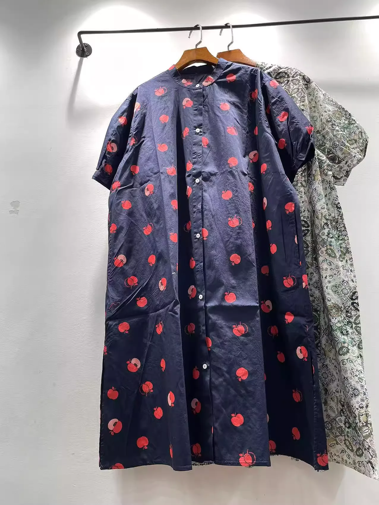 หน้าอก 124 ซม. เสื้อเชิ้ตผู้หญิง เดรสสไตล์ญี่ปุ่น กระดุมแถวเดียวพิมพ์ลาย เดรสสายเดี่ยว เสื้อเบลาส์ตัวยาว