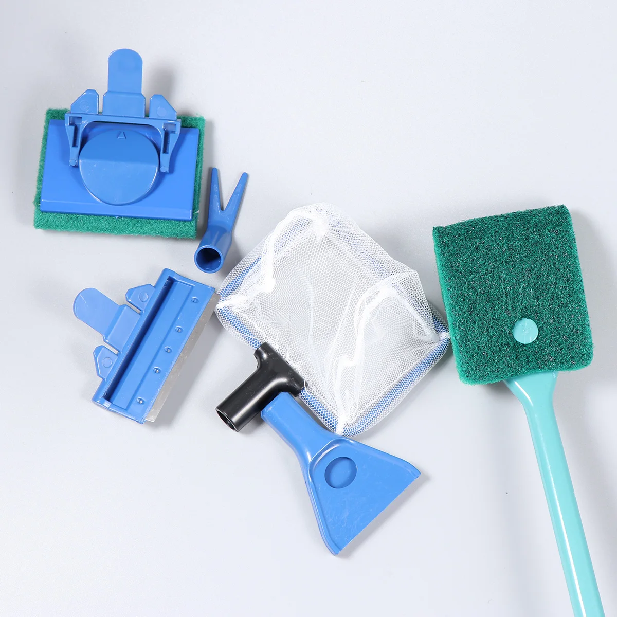

6 in 1 Fish Tank Cleaning Tool Set High Quality Aquarium Tools Glass Telescopic Net Gravel Scraper Kit Easy to Use