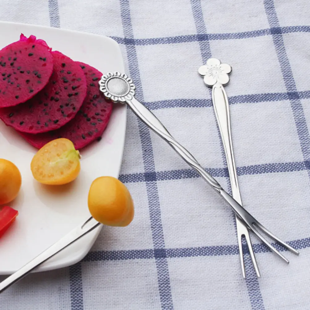 5Pcs Stainless Steel Fruit Forks 2 Prong Mini Salad Picks for Party Wedding Dessert Appetizer Snack Bar Cafe 2 Prong Forks