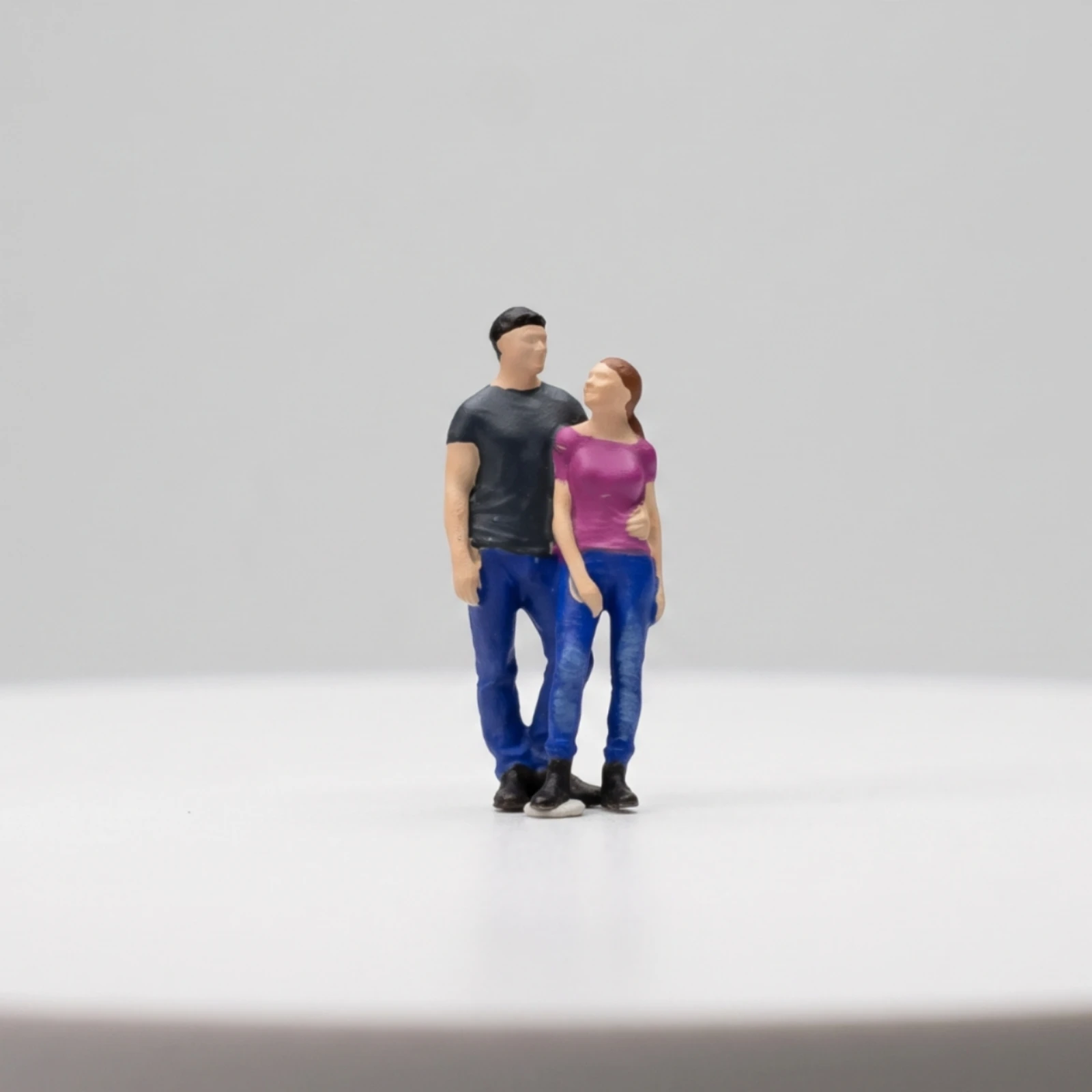 Miniature Couple Figurine Smal - Resin Artist recension och pris