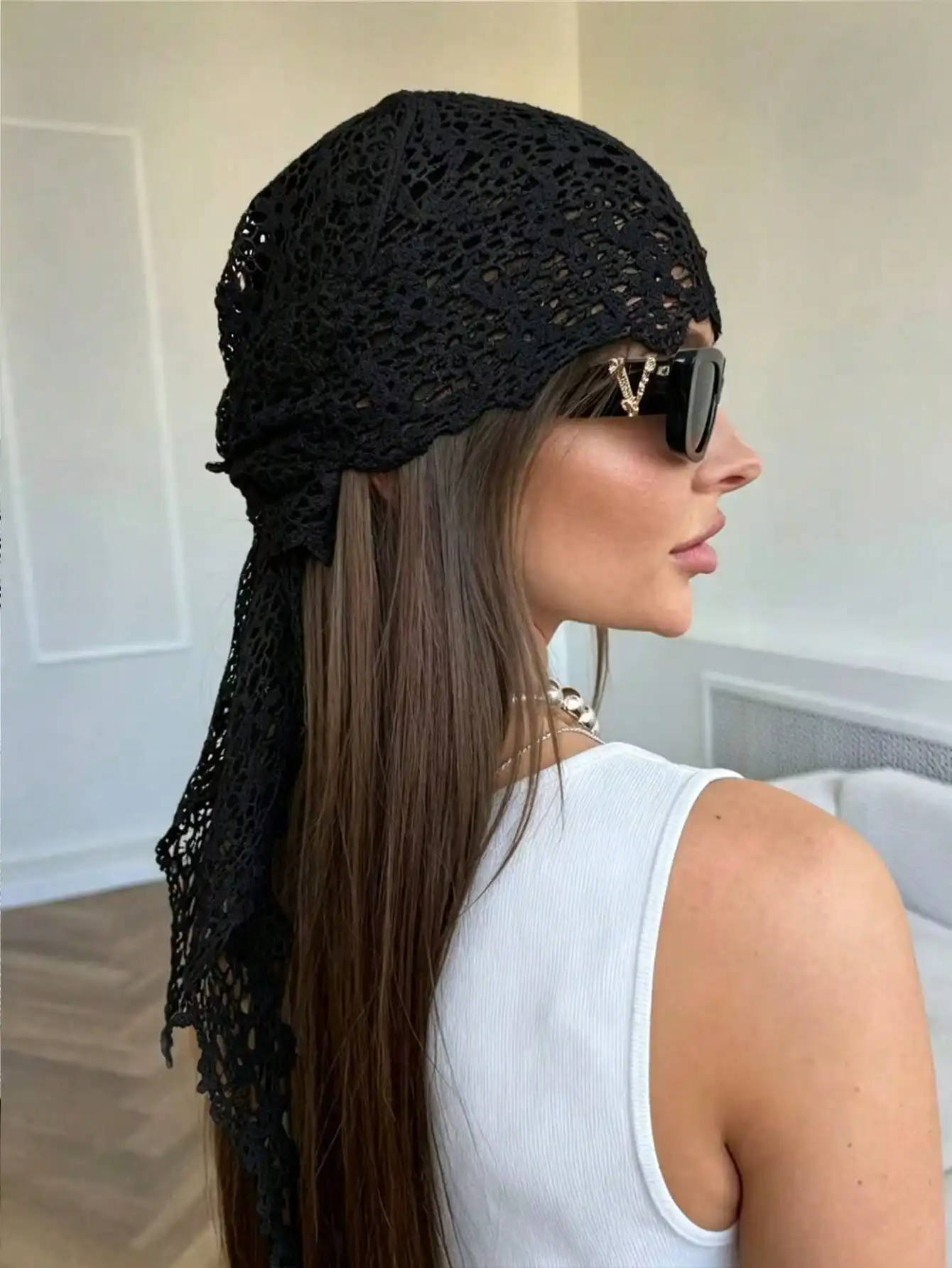 Foulard de tête en dentelle vue supplémentaire