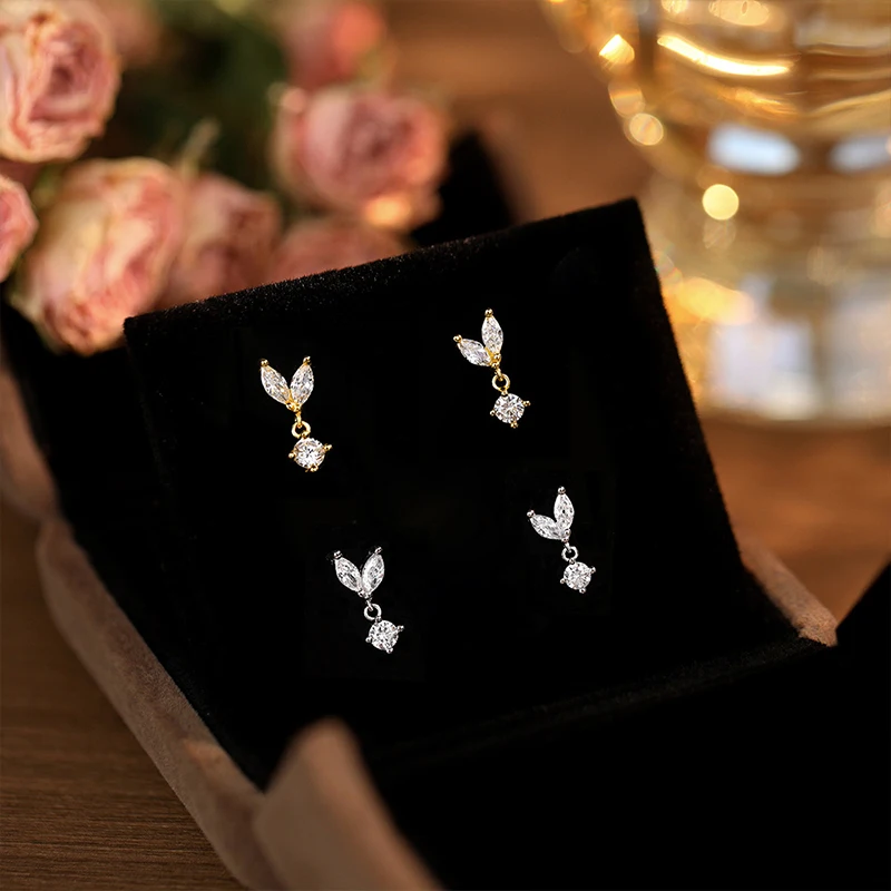French Sweet Crystal Leaves Hypoallergenic Stud Earrings for Women Gold Silver Color Ear Piercing Jewelry Party Gifts
