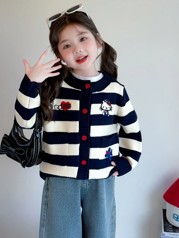 

Вязаный открытый кардиган для девочек Jaet Baby KT, свободный топ в мультяшную полоску, осенний новый детский костюм, удобная мягкая майка...