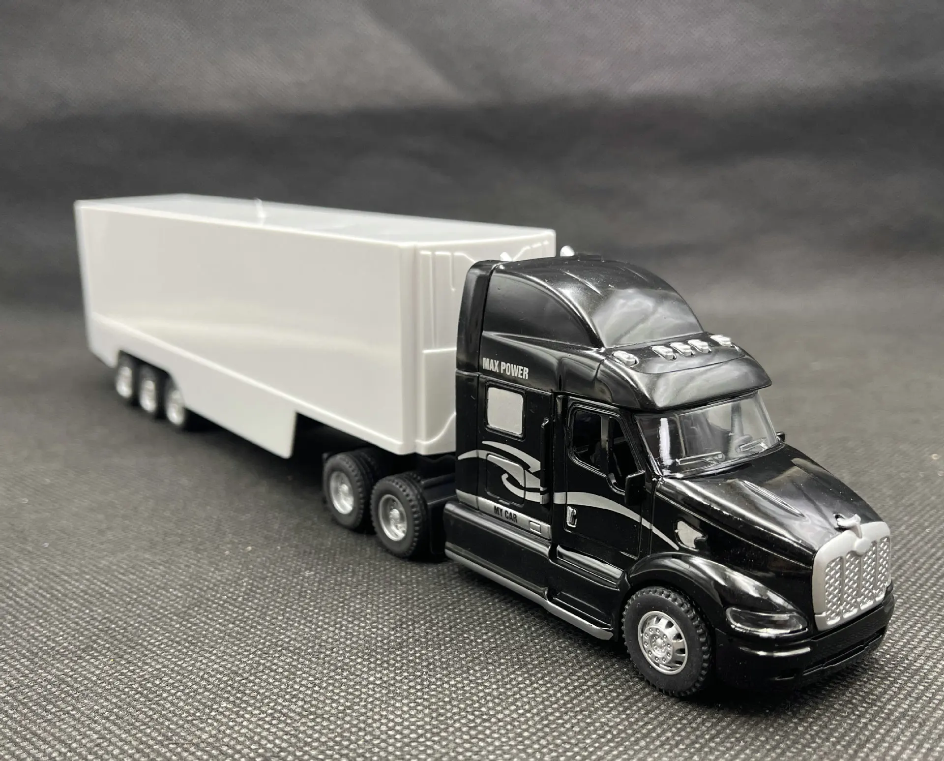 1:48 scale American Truck American trailer Alloy Car Head Cargo Car Children\'s Toys Birthday gift