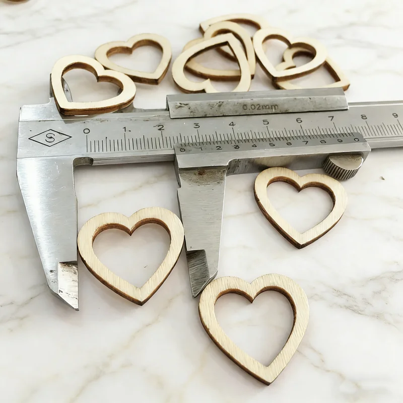 100Pcs/set Popular Hollow Love Heart Wooden DIY craft LaserCut Embellishment Craft Decor Christmas Ornaments Wedding Decoration