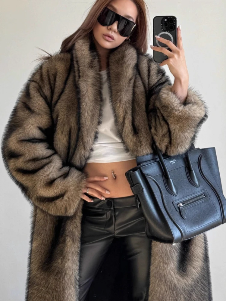 

New European and American imitation fur artificial fur coat extended green fruit collar fashionable fox fur women's coat