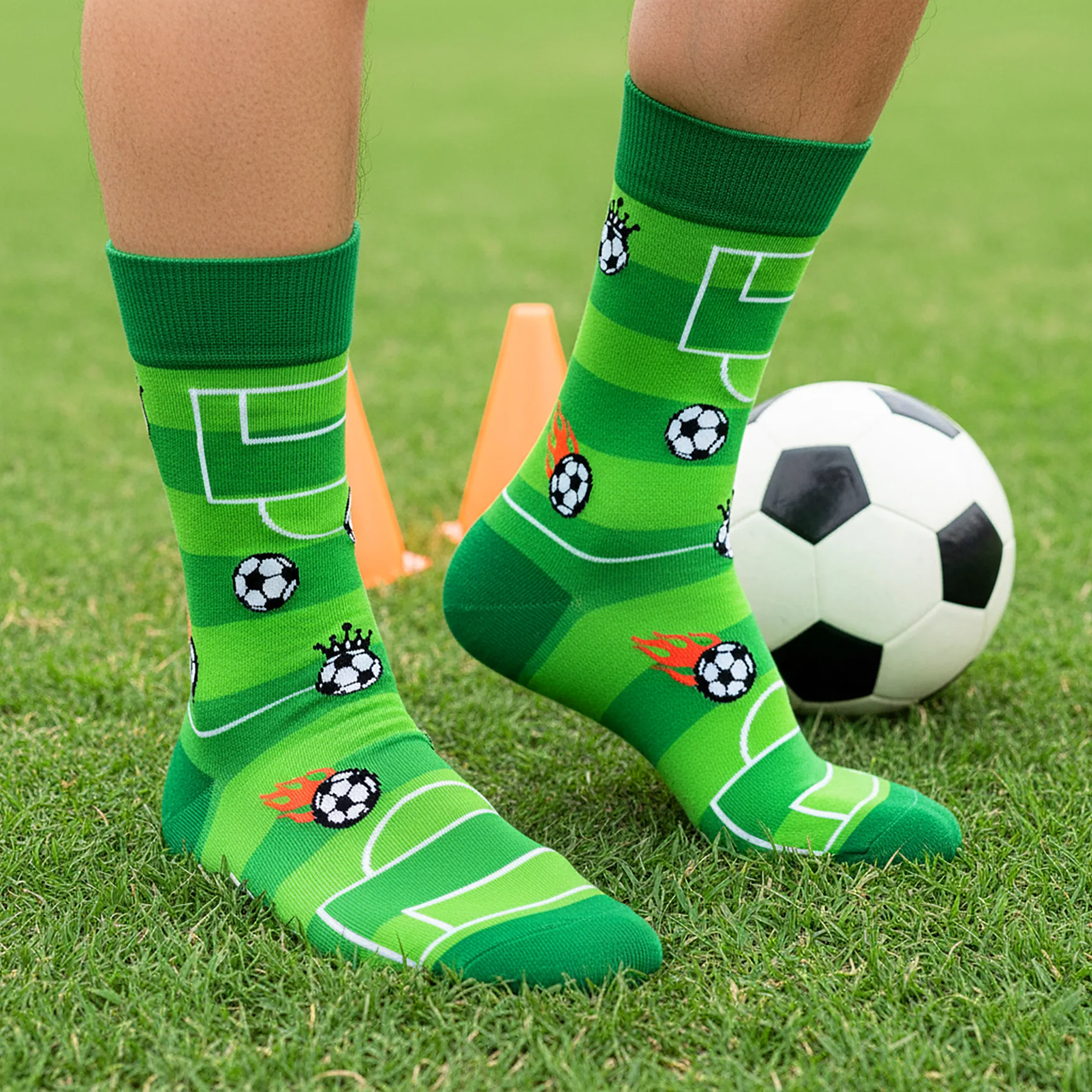 

High quality Wholesale Custom Socks Performance Socks Football grip Basketball Sport Socks man New Style Comfortable Soft Grou