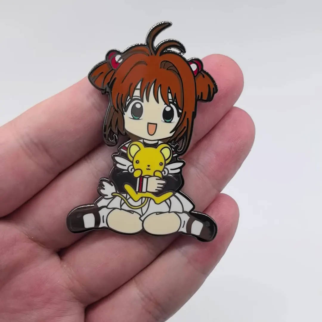

Card Captor SAKURA Metal Badge KINOMOTO SAKURA And KERO Backpack Decoration Badge Pins