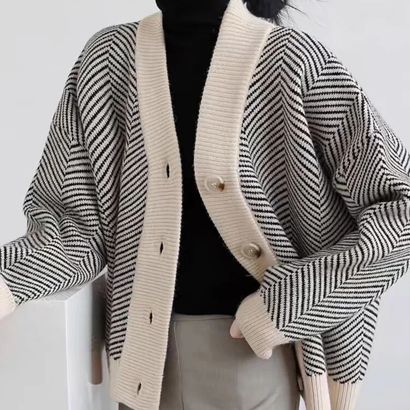 Women Clothing Y2K Striped Thick Knitted Cardigan Autumn Winter Fashion Temperament Commute Loose Sweaters