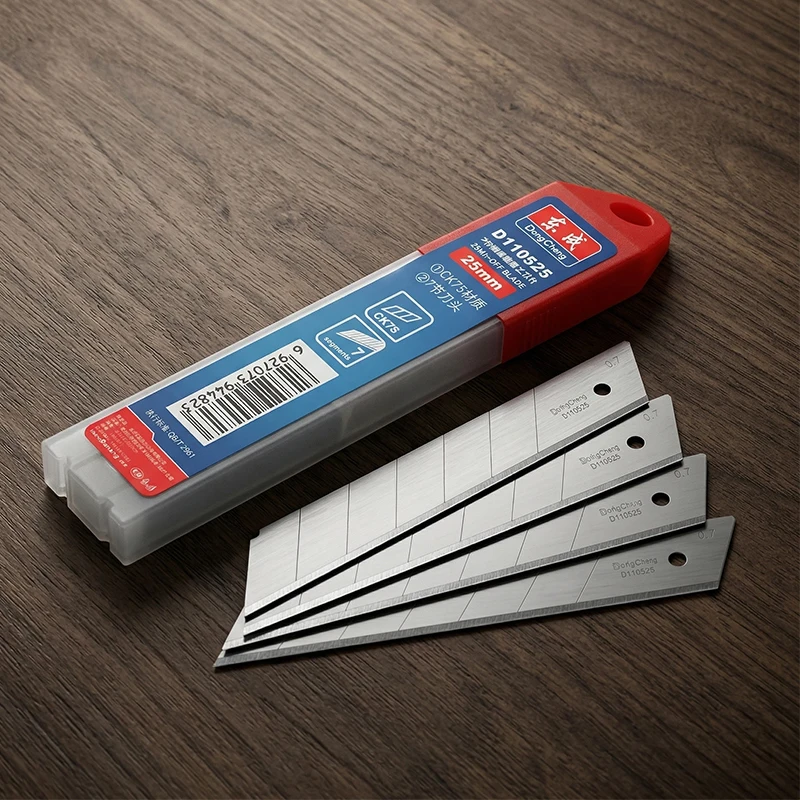 25mm Sharp Utility Knife Blades CK75 High Carbon Steel 0.7mm Thick White Box Cutter Refill Heavy Duty Paper Cardboard Cutting
