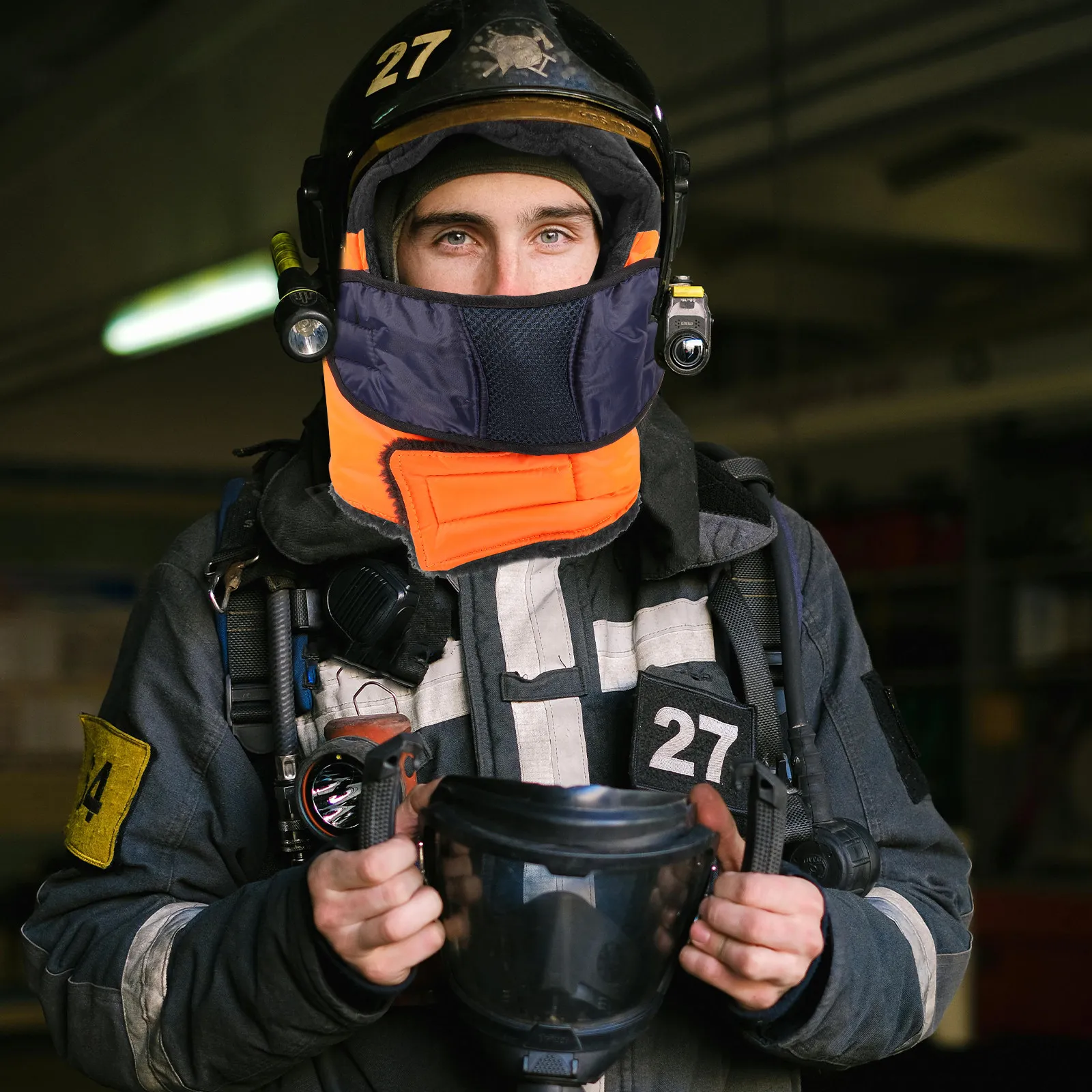 冬用ハードハットライナー綿厚手で暖かく快適な建設用安全インサート、寒い天候時の頭部保護用