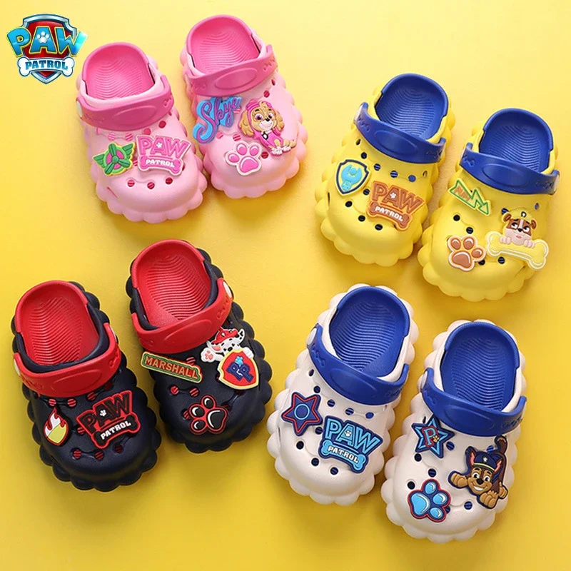 Paw ronds scarpe con foro per bambini fuori indossando bambini pantofole da giardino Anime estate sandali da spiaggia leggeri e traspiranti regalo