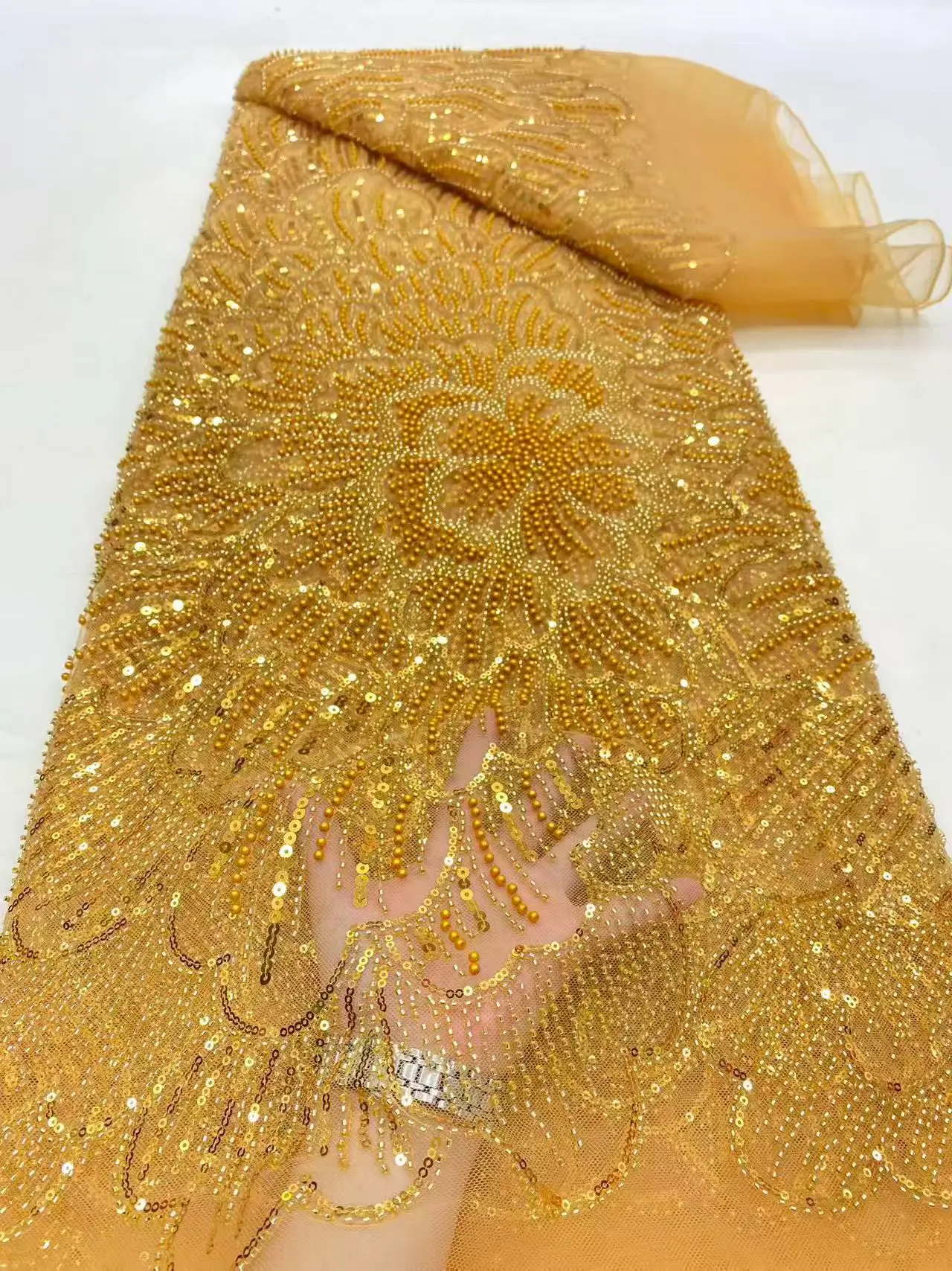 

New Design Gold Heavy Beads Sequins African Nigerian Lace Fabric 2025 High Quality Beaded French Lace Fabric For Party KDP25152