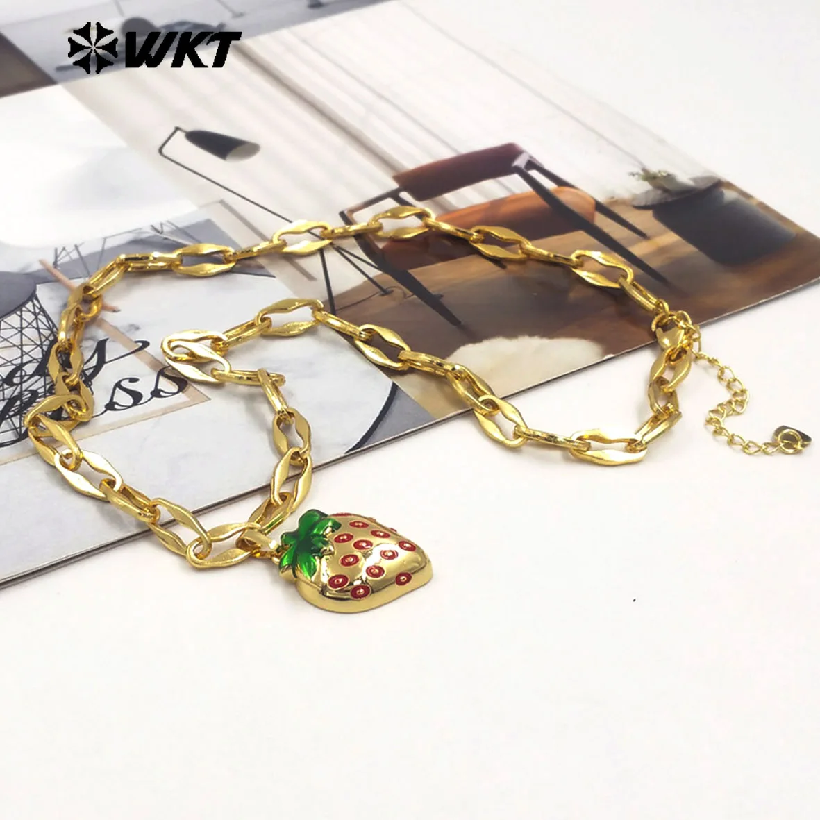 

WT-JFN38 Wonderful Special Yellow Brass With Drop Oil Necklace 42cm Yellow Gold Plated For Women Anniversary Gifts