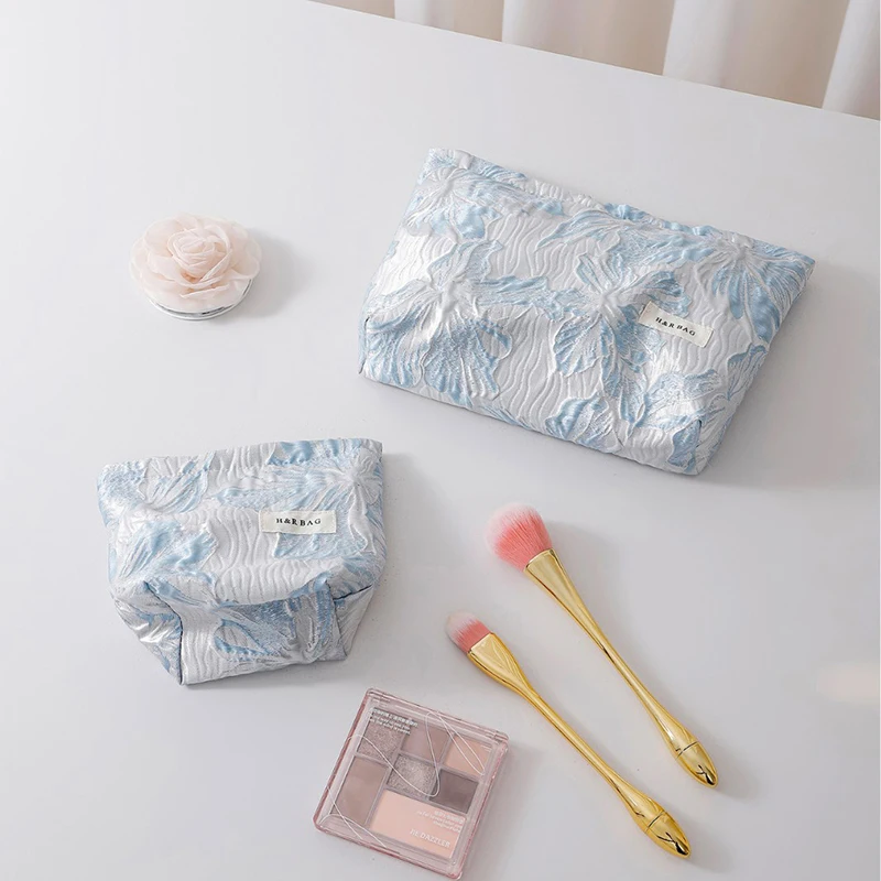 Nueva Mini bolsa de cosméticos de flores para mujer, artículos de tocador portátiles, bolsa organizadora para el cuidado de la piel, bolsa para llaves y monedas, bolsa de artículos de tocador de viaje
