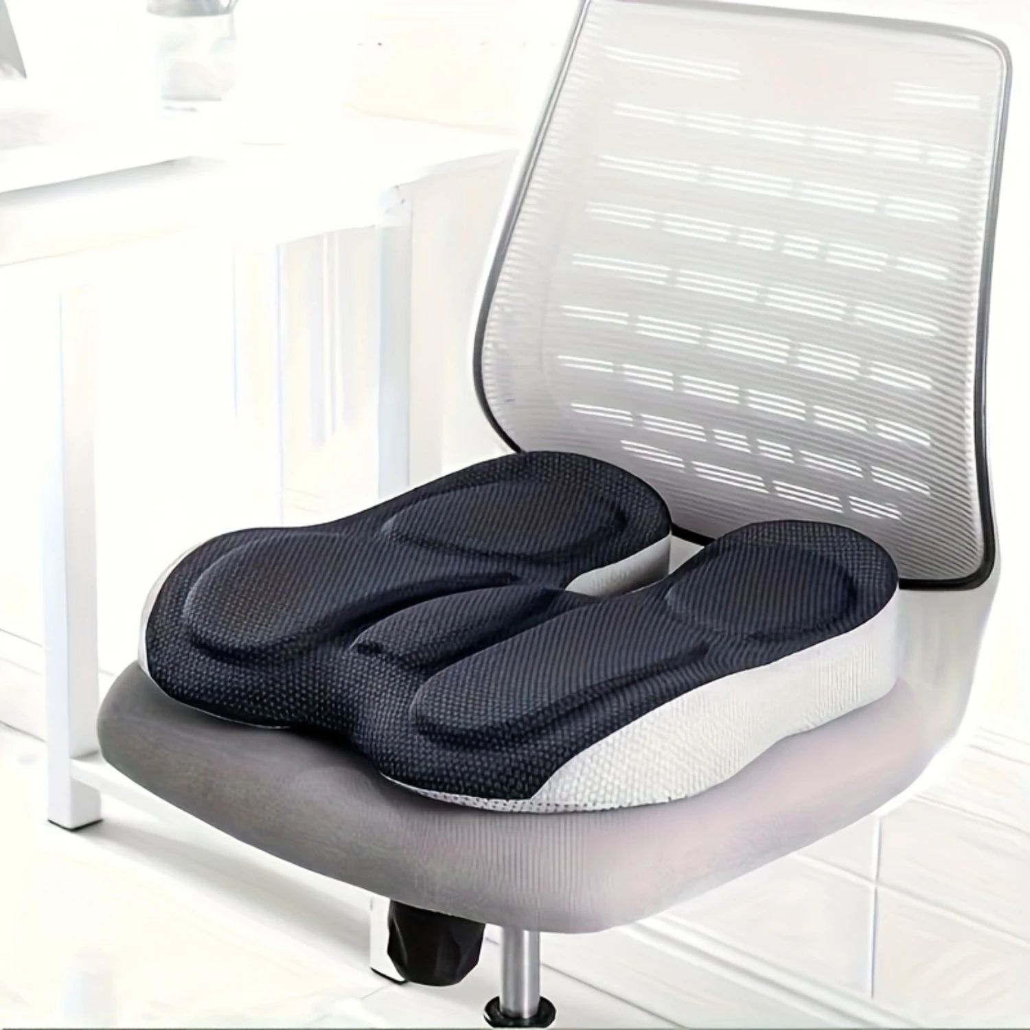 Donut Seat Cushion, Donut Pillow, Car Seat Pad, Hemorrhoid Tailbone Cushion For Office Chair/Wheelchair, Memory Foam, Relieving