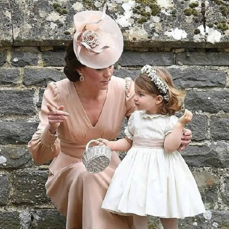 

Princess Satin O Neck Short Sleeve Flower Girl Dress Children First Communion Dress Ball Gown Wedding Party Dress Birthday Show