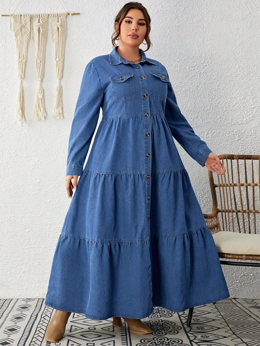 Robe denim élégante détails coutures et finitions