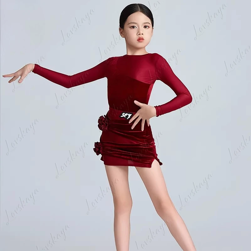 Terno de treinamento de dança latina infantil – novo estilo outono-inverno – roupa de veludo vermelho para performance profissional para meninas