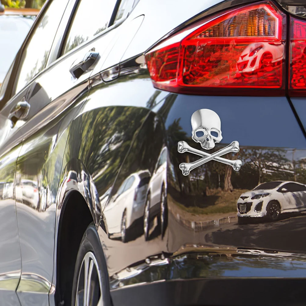 

2pcs Metal Skull Head Car Sticker Durable 3D Decals Easy Installation Universal Cool Automotive Decoration Badge