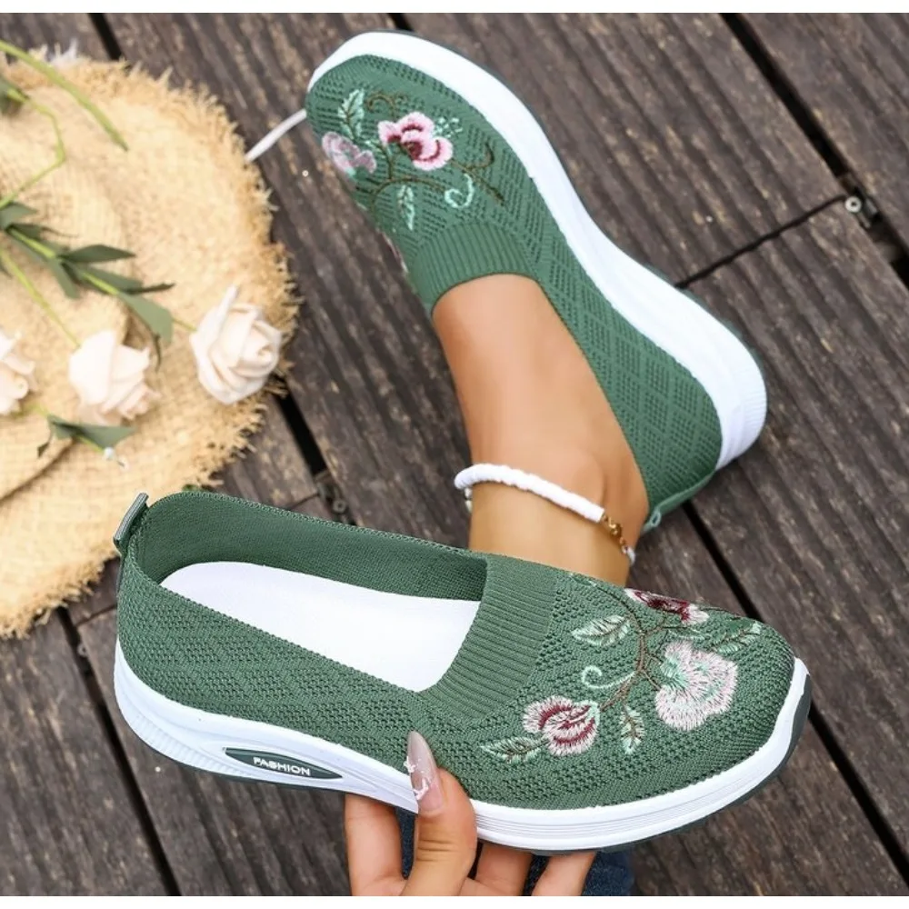 Comfortable Casual Women's Shoes Spring and Summer Breathable Fabric Uppers Solid Colors Low-cut Design Soft and Outdoor Walking