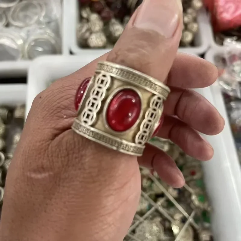 الصين القديمة الفضة التبتية مطعمة خمر الأحجار الكريمة الحمراء الشعبية مخصص خاتم الرجال غرامة الأزياء والمجوهرات هدية