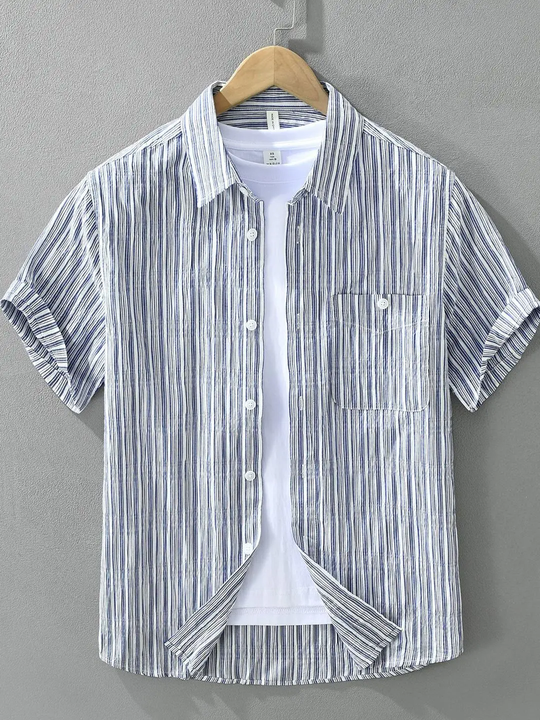 

Men's Slim Fit Cotton Striped Shirt Summer Thin Breathable Trendy Shirt Casual Style Short Sleeve Button up Regular Thickness