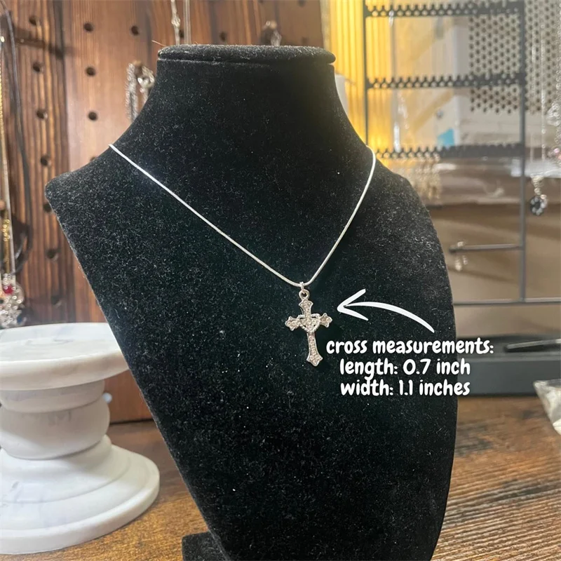 قلادة من الفولاذ المقاوم للصدأ Y2K مصنوعة يدويًا مع قلادة متقاطعة على شكل قلب من حجر الراين الصغير #4