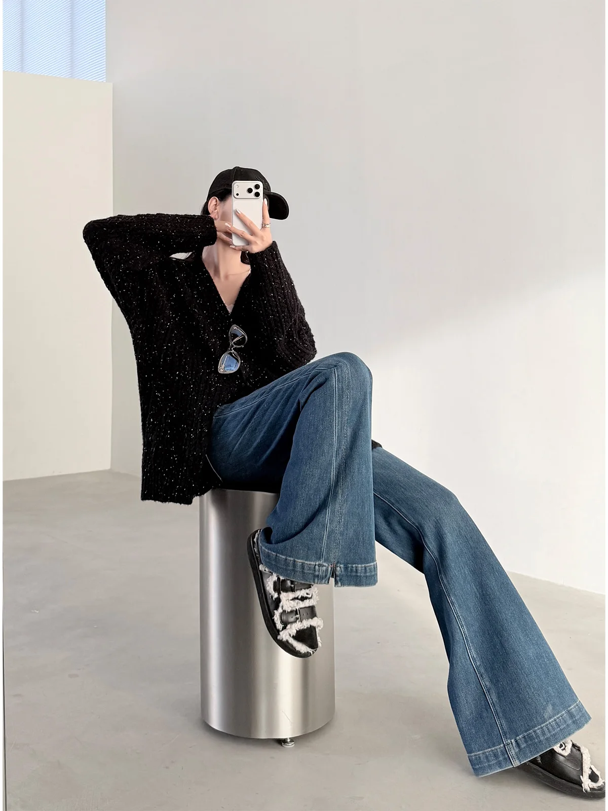 

Faionable High-Waist Fce-Lined Micro Flare Split Denim Jeans Women's Winter Warm Slimming Magic Pants Casual Cotton Blend